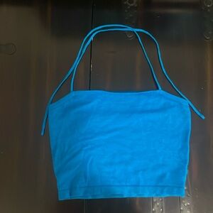 ETIQUETTE HALTER TOP